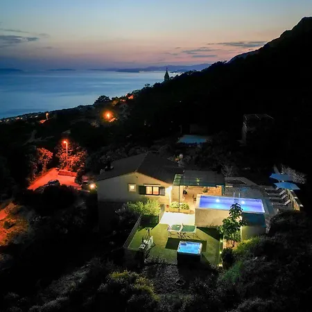 Two-bedroom In Prázdninový dům