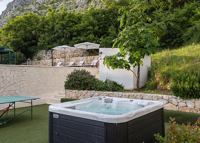 Prázdninový dům Two-bedroom In *