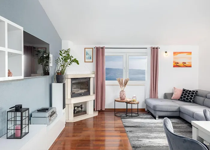 Two-bedroom In * Omiš